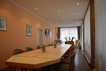 Arkaden Hotel Kelkheim Ngoại thất bức ảnh